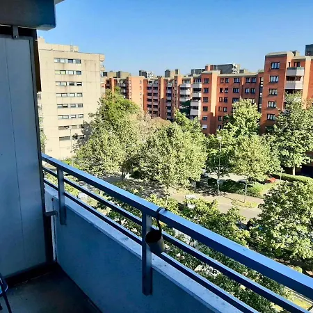 Apartment With Balcony Near D Sseldorf