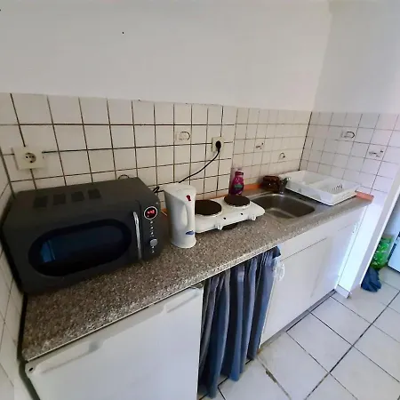Apartment With Balcony Near Duesseldorf Neuss